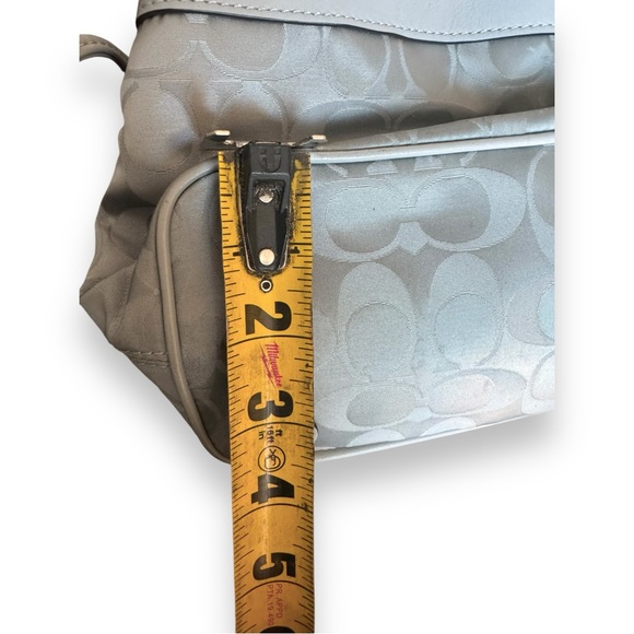 Coach Signature Nylon Adjustable/detachable crossbody. Light grey - Picture 13 of 13